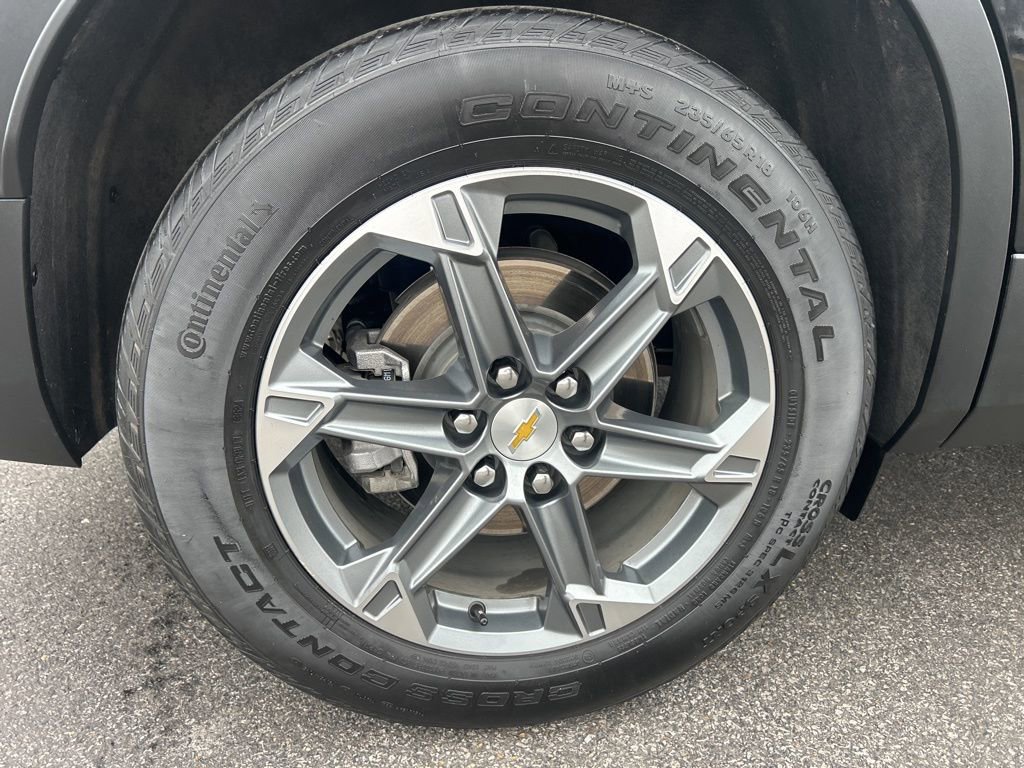 Used 2025 Chevrolet Blazer LT image 40