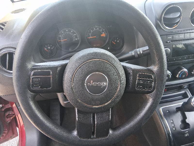 Used 2014 Jeep Compass Sport w/ Power Value Group AWD/4WD image 27
