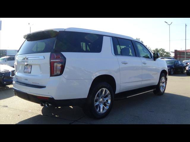 Used 2022 Chevrolet Suburban Premier image 4