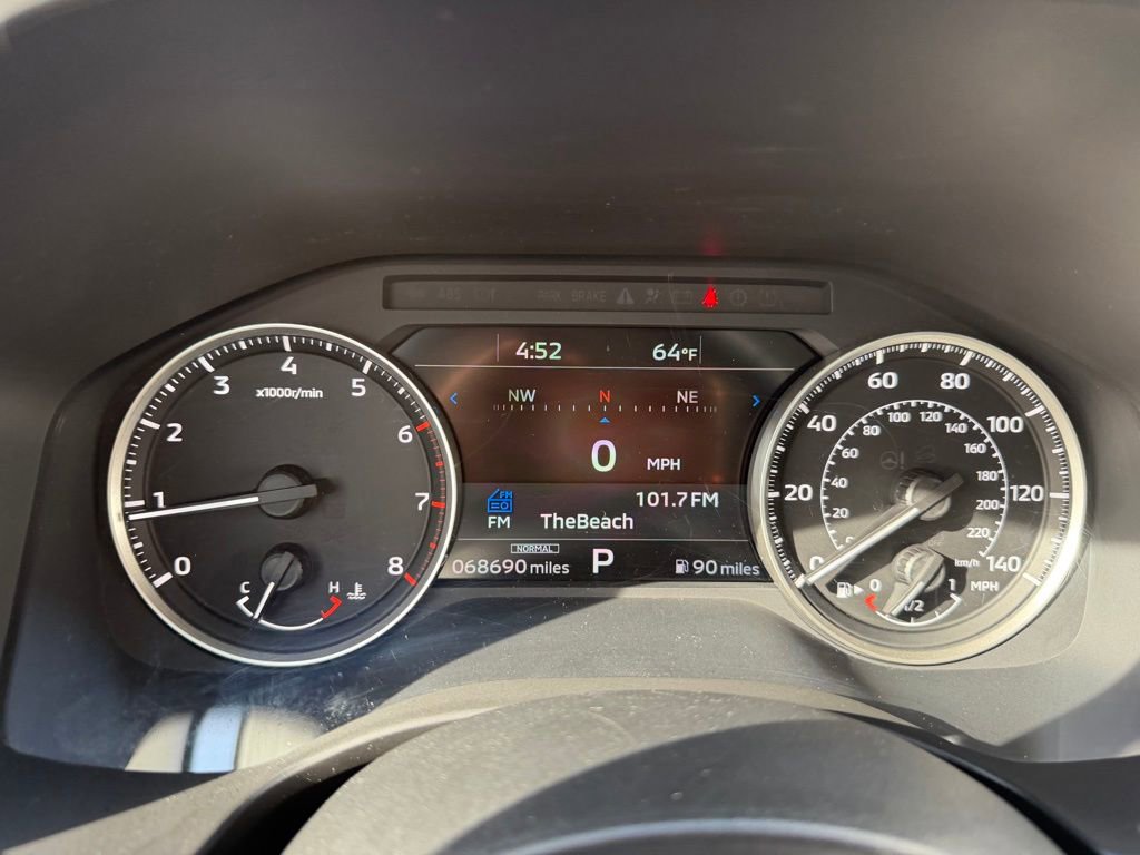 Used 2023 Mitsubishi Outlander SE Black Edition image 28