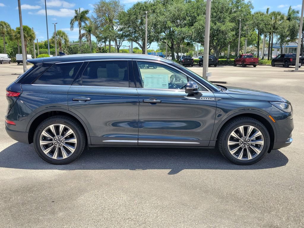 Certified 2020 Lincoln Corsair Reserve w/ Equipment Group 201A image 6