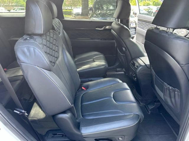 Used 2021 Hyundai Palisade Calligraphy w/ Winter Package FWD image 16