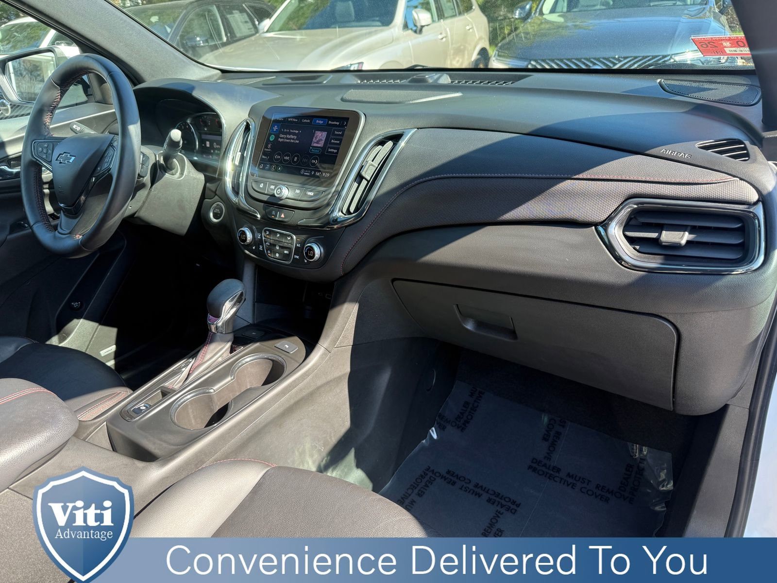 Used 2022 Chevrolet Equinox RS w/ RS Leather Package AWD/4WD image 30