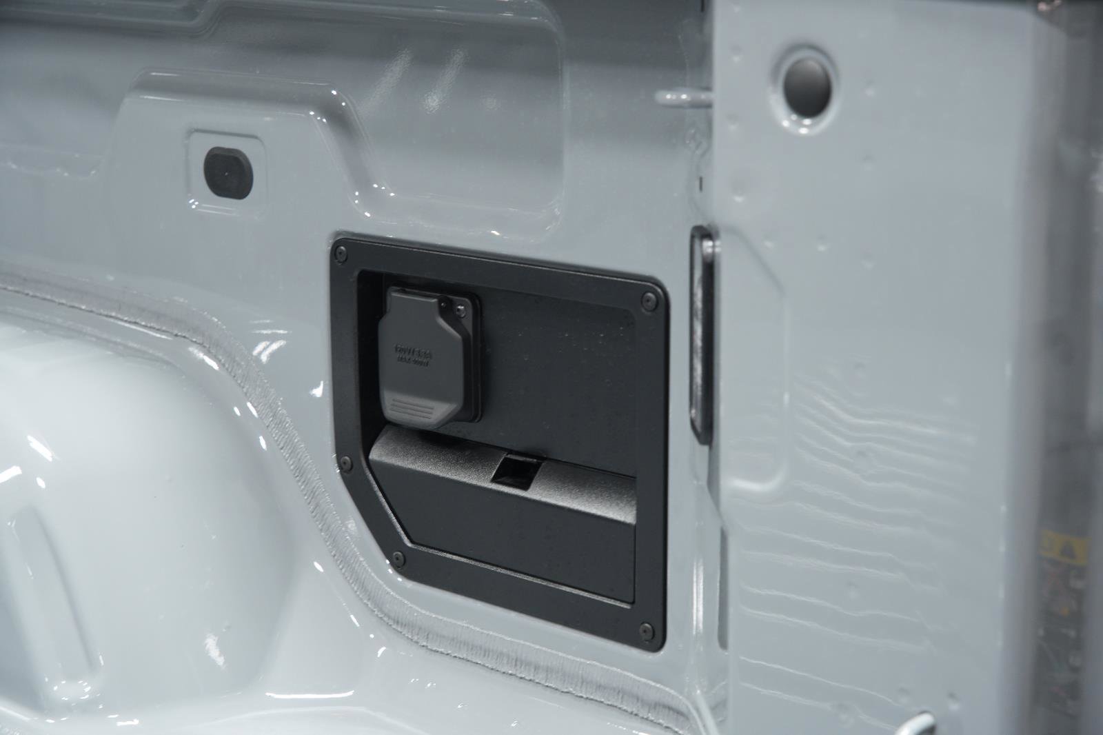 New 2026 GMC Sierra EV Elevation image 14