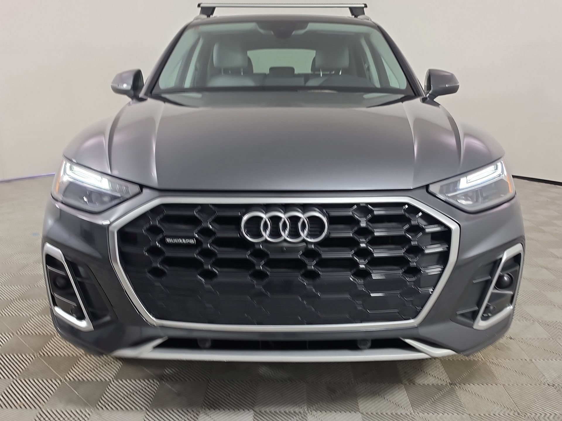 Used 2022 Audi Q5 2.0T Premium Plus AWD/4WD image 2
