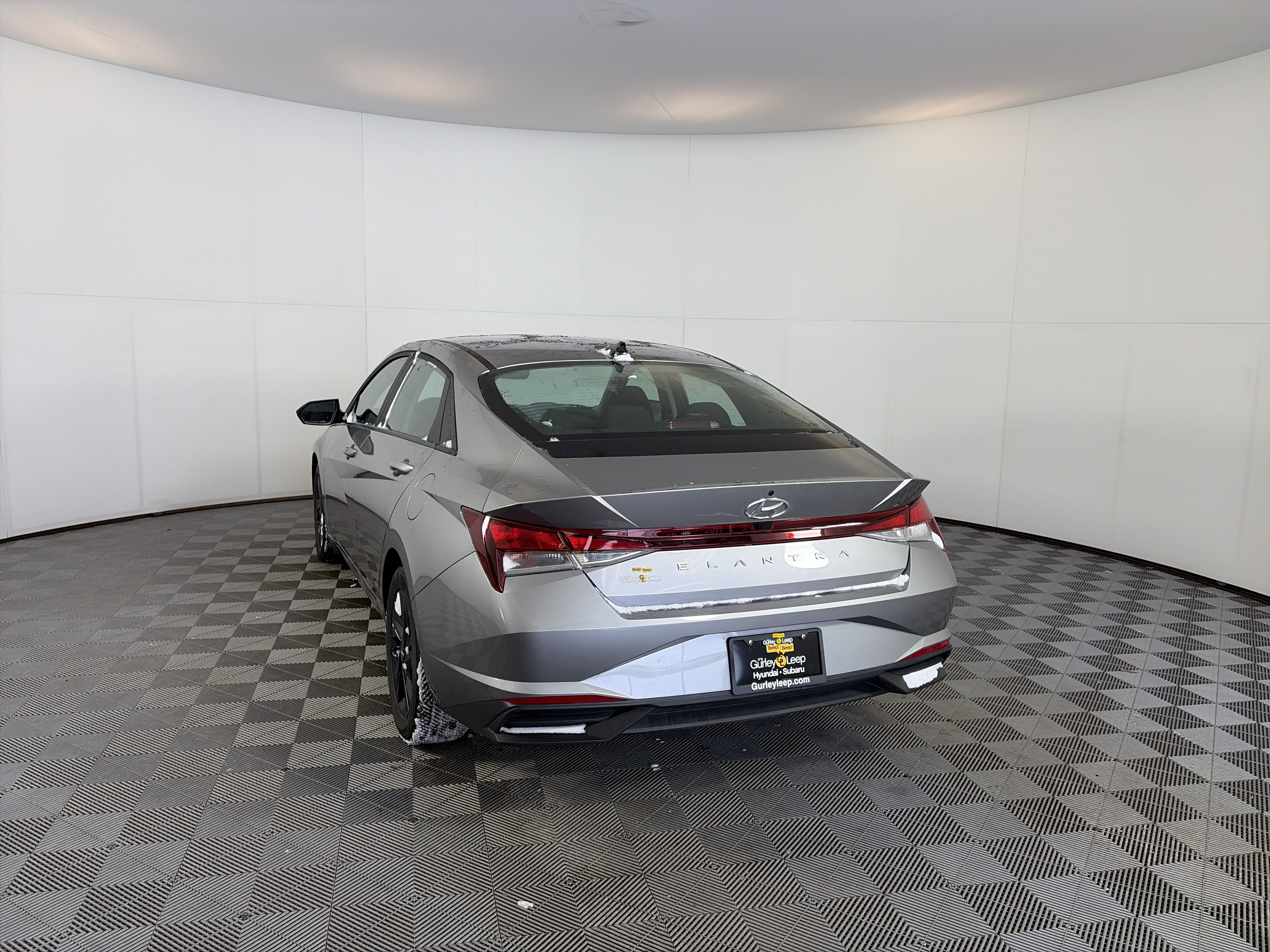 Used 2023 Hyundai Elantra SEL image 8