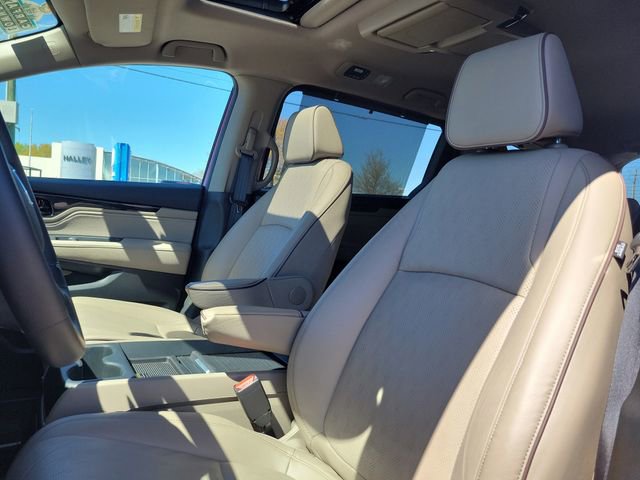 Certified 2024 Honda Odyssey Elite image 12