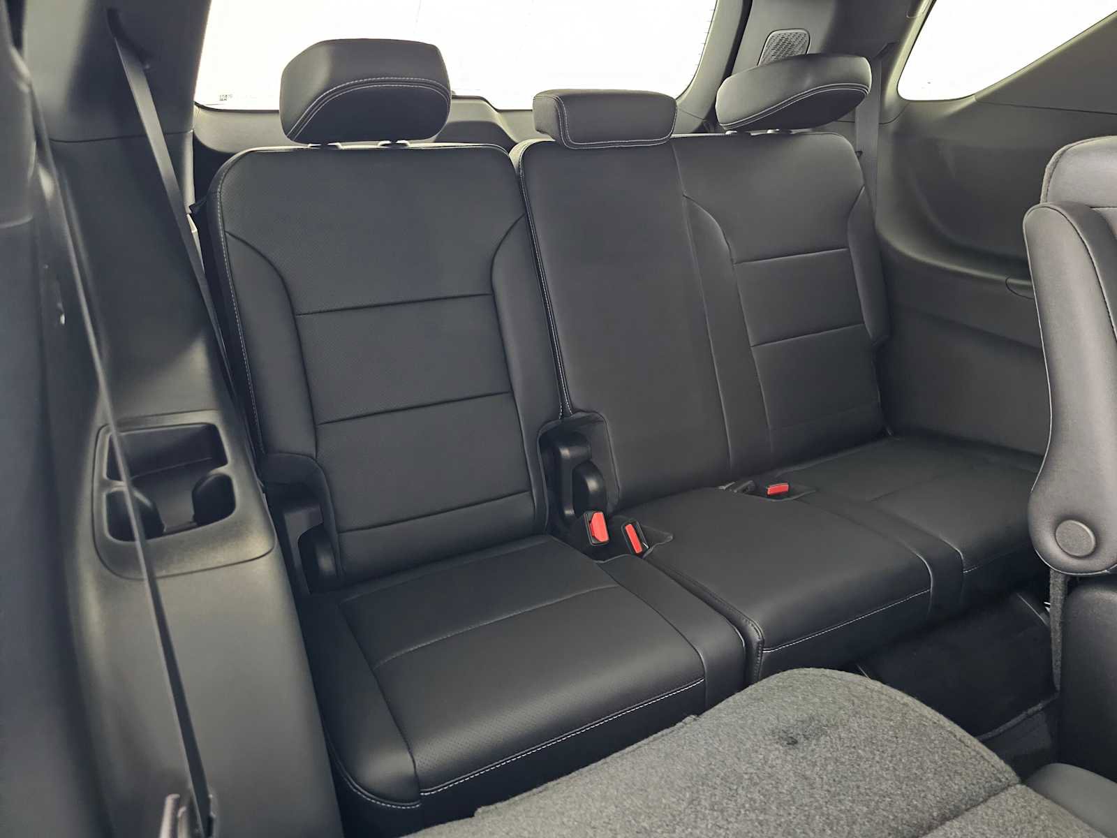 New 2026 Chevrolet Traverse LT image 13