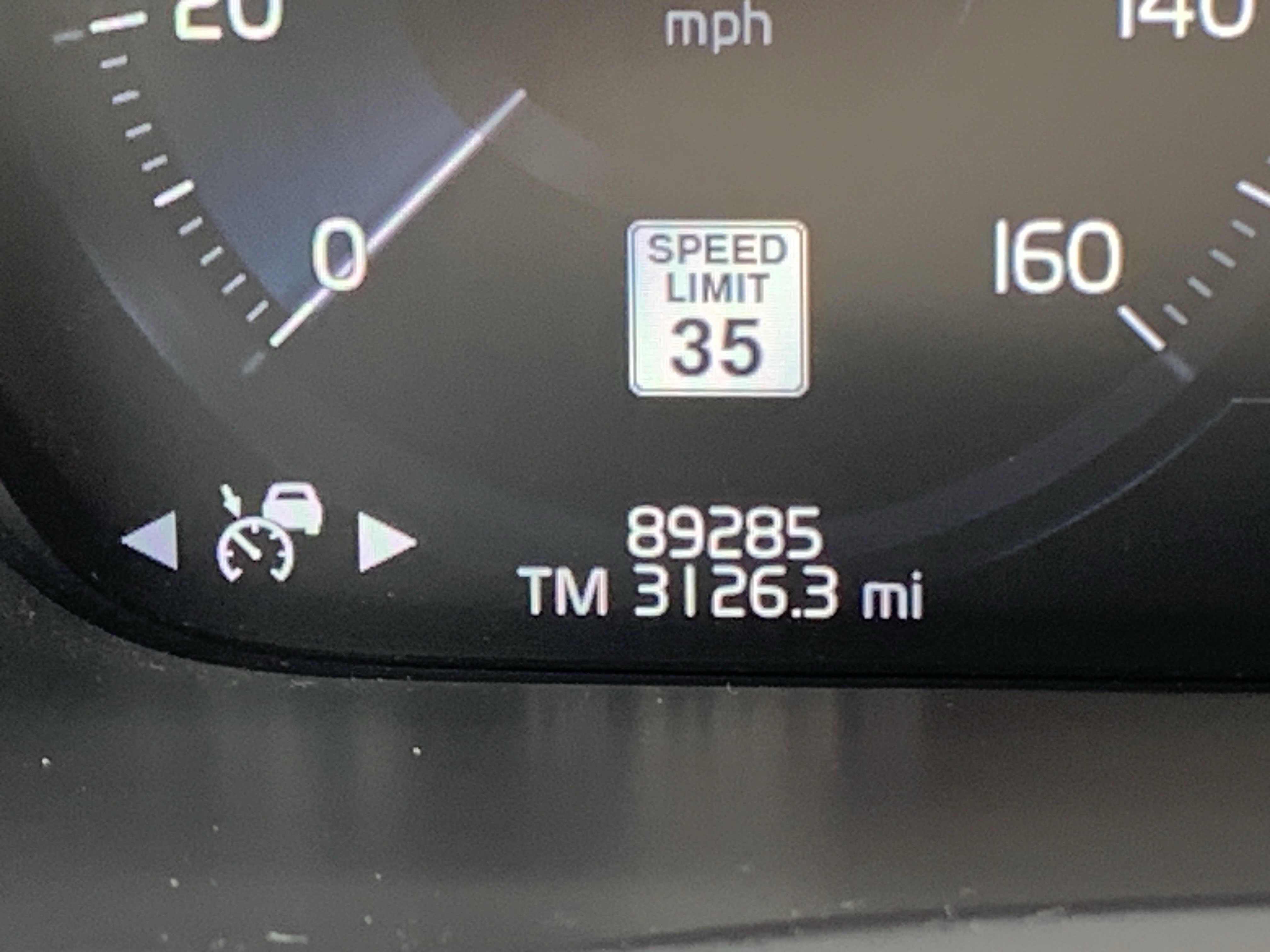 Used 2019 Volvo XC90 T6 Momentum w/ Advanced Package AWD/4WD image 22