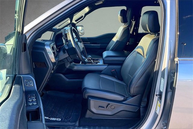 Used 2025 Ford F150 Lariat w/ FX4 Off-Road Package image 22