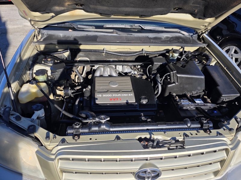 Used 2003 Toyota Highlander Limited image 27