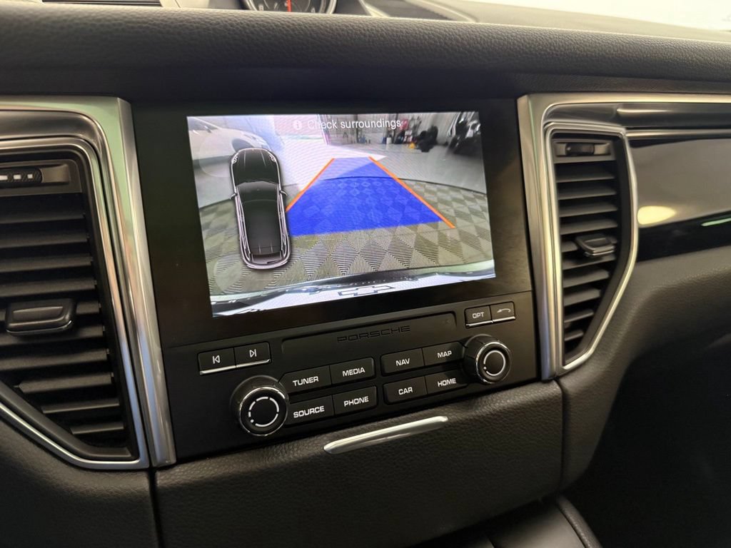 Used 2017 Porsche Macan S AWD/4WD image 38