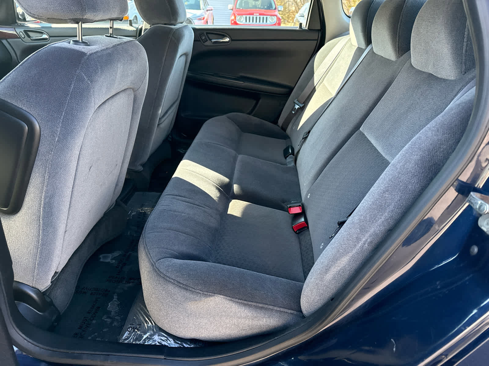 Used 2010 Chevrolet Impala LS image 13