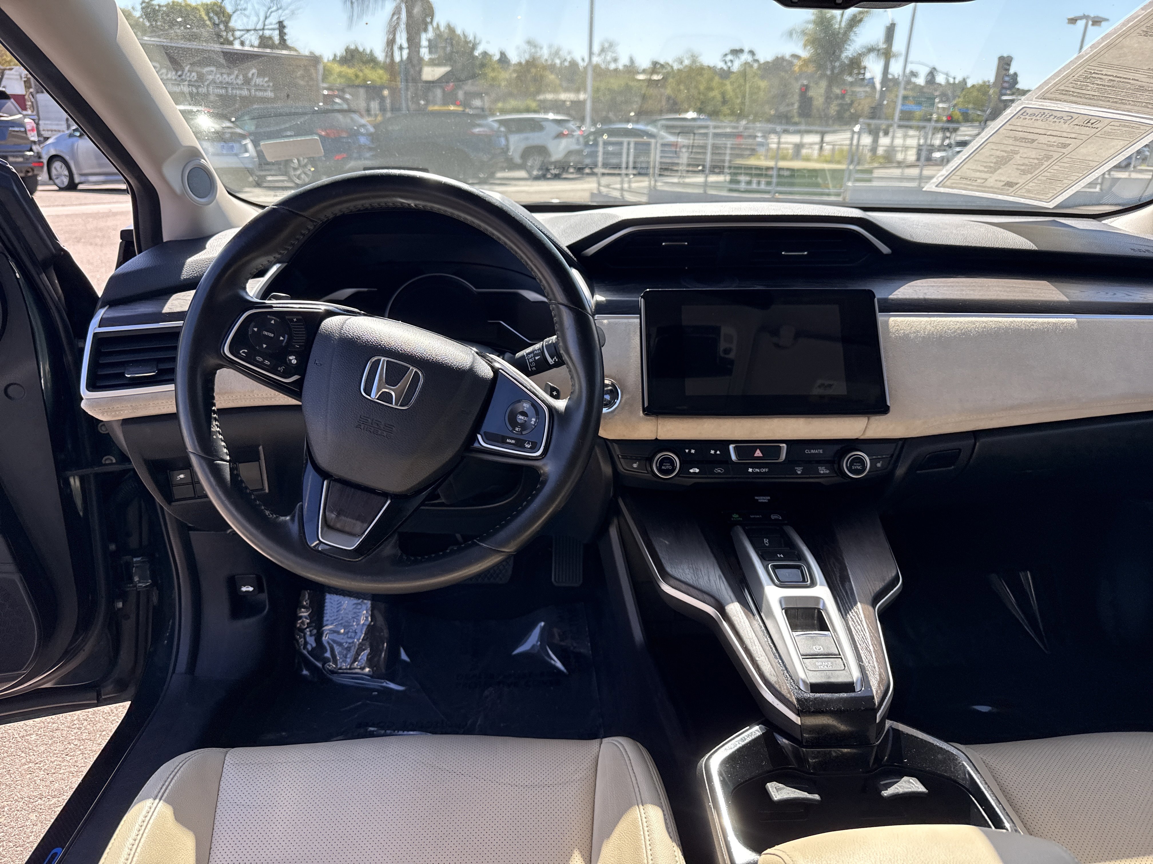 Used 2018 Honda Clarity Touring image 16