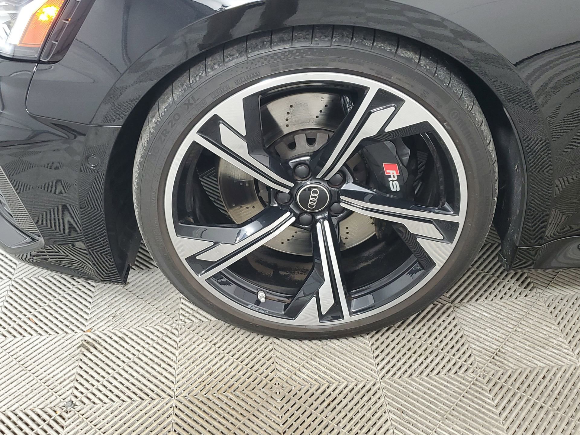 Certified 2023 Audi RS 5 w/ Black Optic Carbon Package image 16