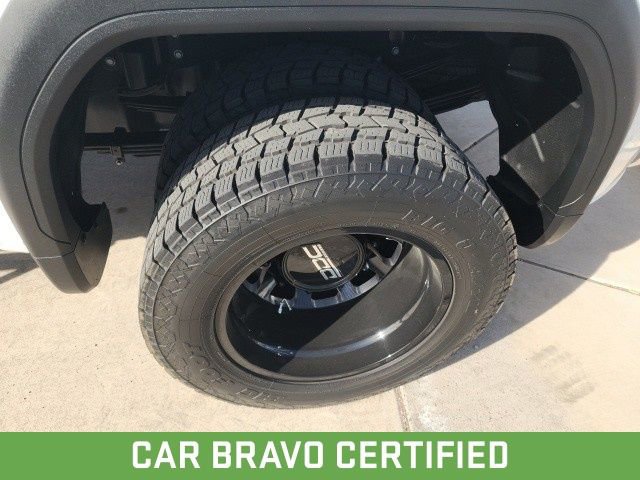 Used 2022 GMC Sierra 3500 SLE w/ SLE Value Package AWD/4WD image 7