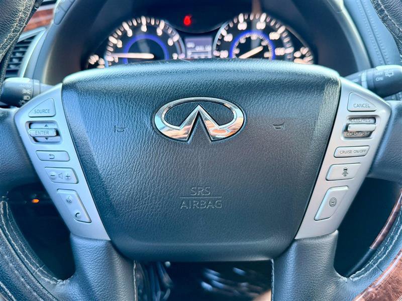 Used 2016 INFINITI QX80 4WD w/ Deluxe Technology Package image 19