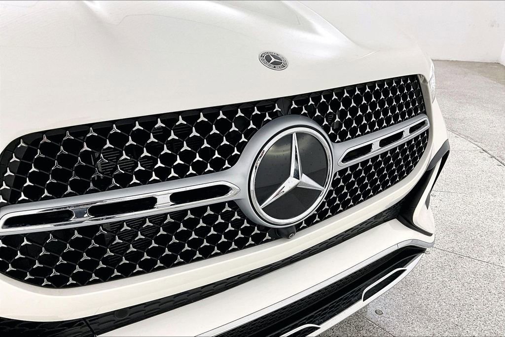 Used 2025 Mercedes-Benz GLE 580 4MATIC image 37