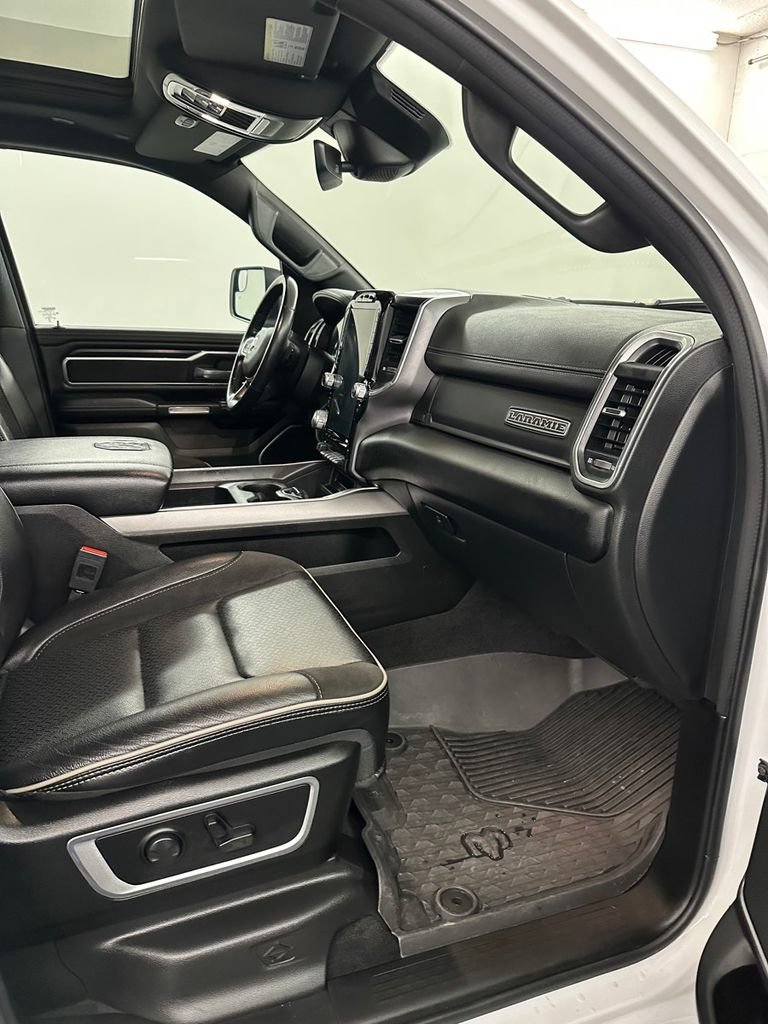 Used 2023 RAM 1500 Laramie AWD/4WD image 38