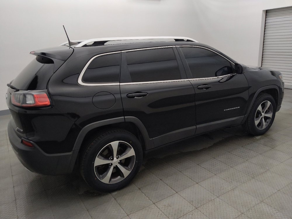 Used 2019 Jeep Cherokee Limited AWD/4WD image 10