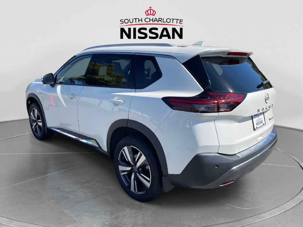 Used 2023 Nissan Rogue SL AWD/4WD image 4