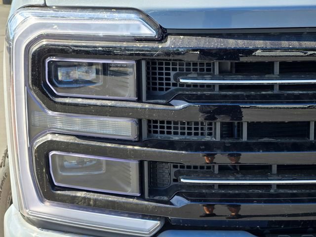 New 2026 Ford F350 Platinum w/ Tremor Off-Road Package AWD/4WD image 10