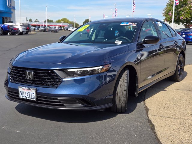 Certified 2025 Honda Accord SE image 8