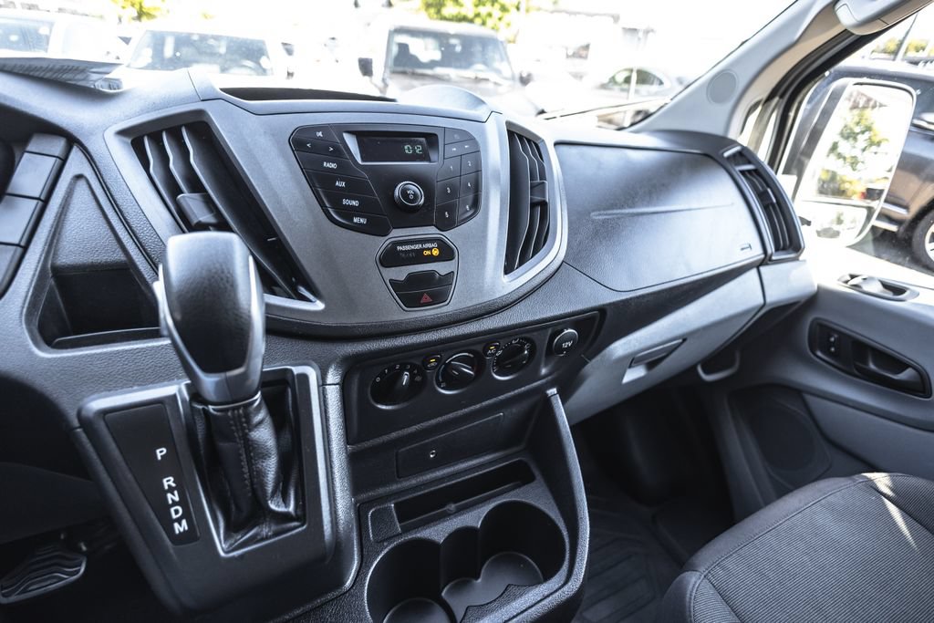 Used 2017 Ford Transit 250 130 Low Roof w/ Exterior Upgrade Package RWD image 11