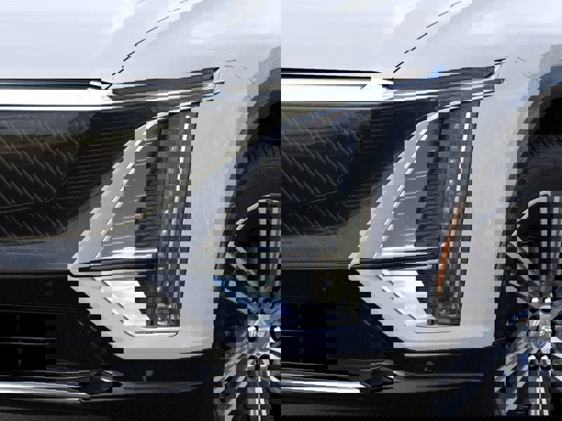 New 2026 Cadillac Lyriq Premium Luxury image 10