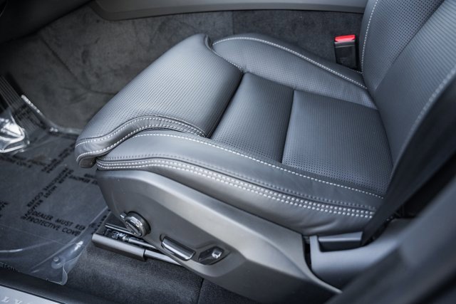 New 2026 Volvo XC60 B5 Ultra w/ Protection Package Premier image 35