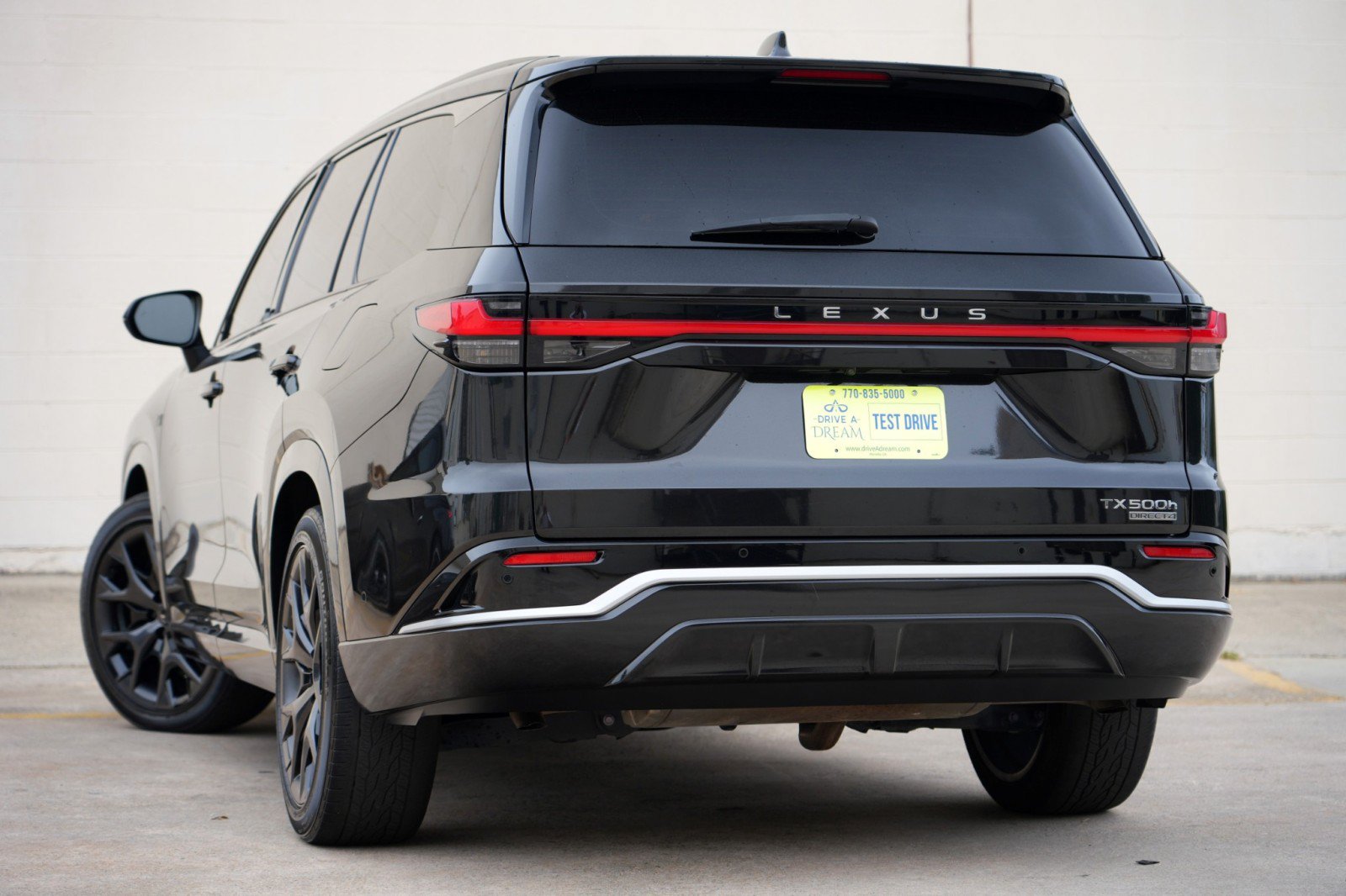 Used 2024 Lexus TX 500h AWD w/ Technology Package image 6