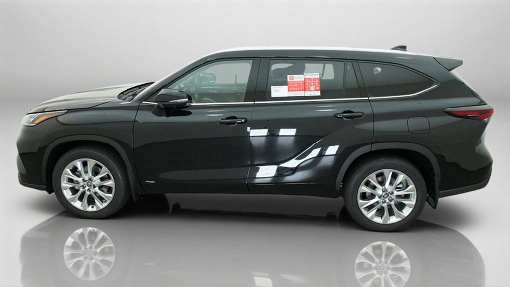 New 2026 Toyota Highlander Limited AWD/4WD image 2