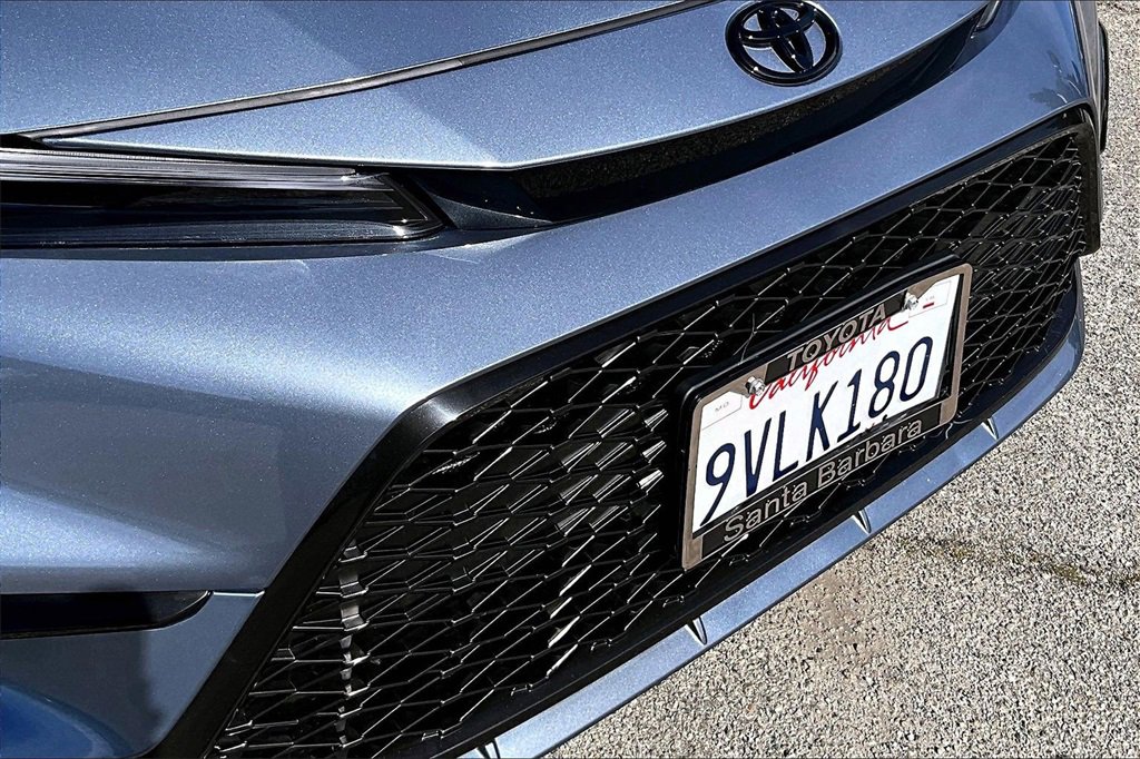 Certified 2025 Toyota Corolla XSE image 33