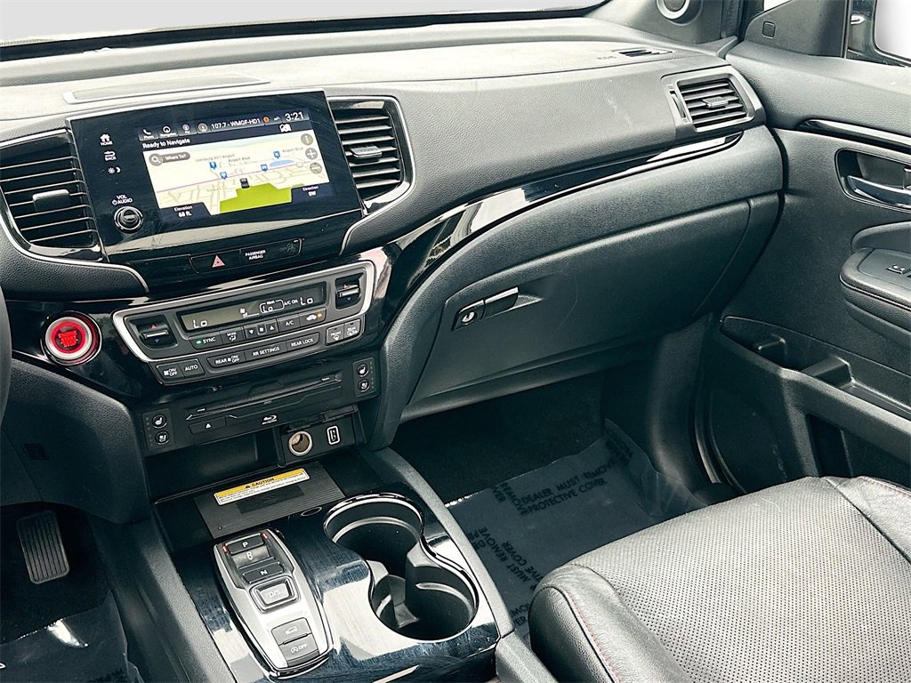 Used 2022 Honda Pilot Black Edition image 24