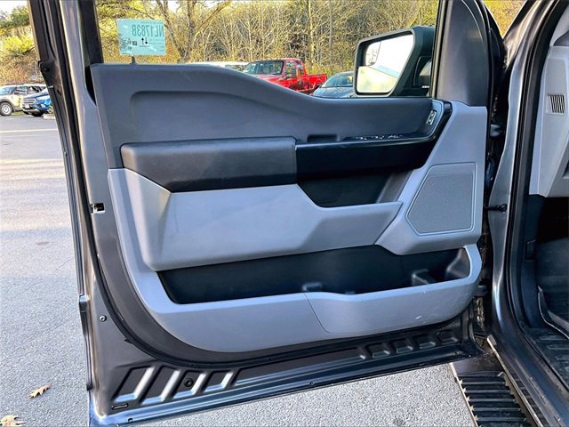 Used 2021 Ford F150 XL w/ Trailer Tow Package image 18