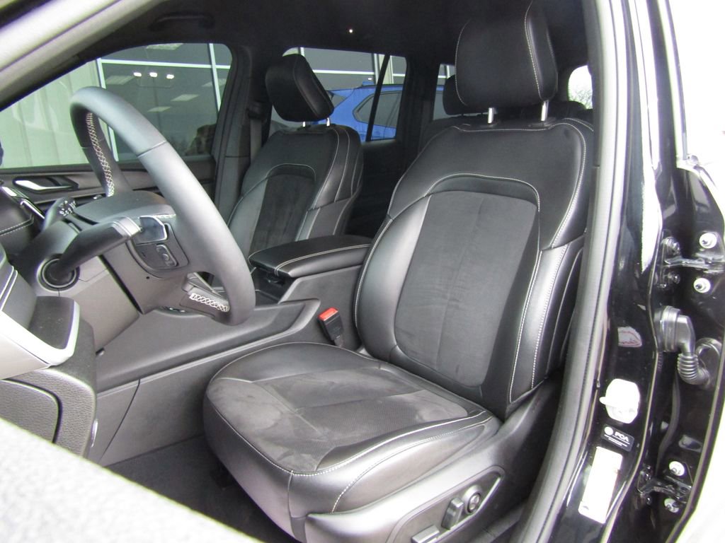 Used 2024 Jeep Grand Cherokee Altitude image 20