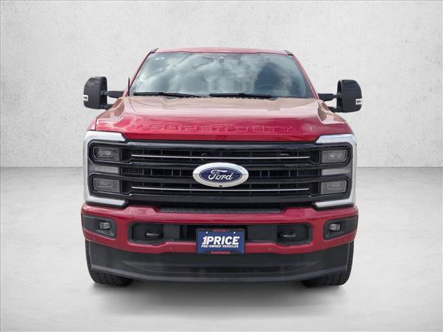 Used 2025 Ford F250 Platinum w/ FX4 Off-Road Package image 2
