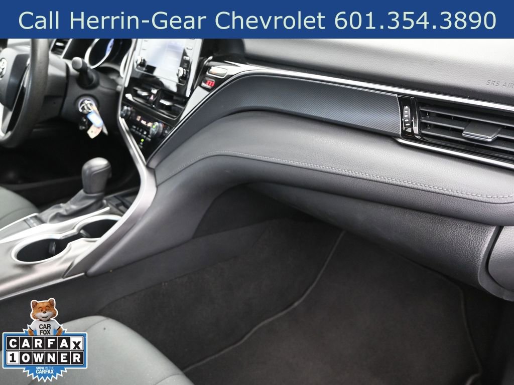 Used 2023 Toyota Camry LE image 24