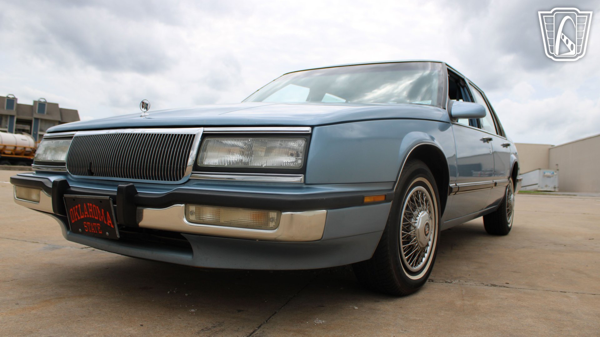 Used 1990 Buick Le Sabre Custom FWD image 32