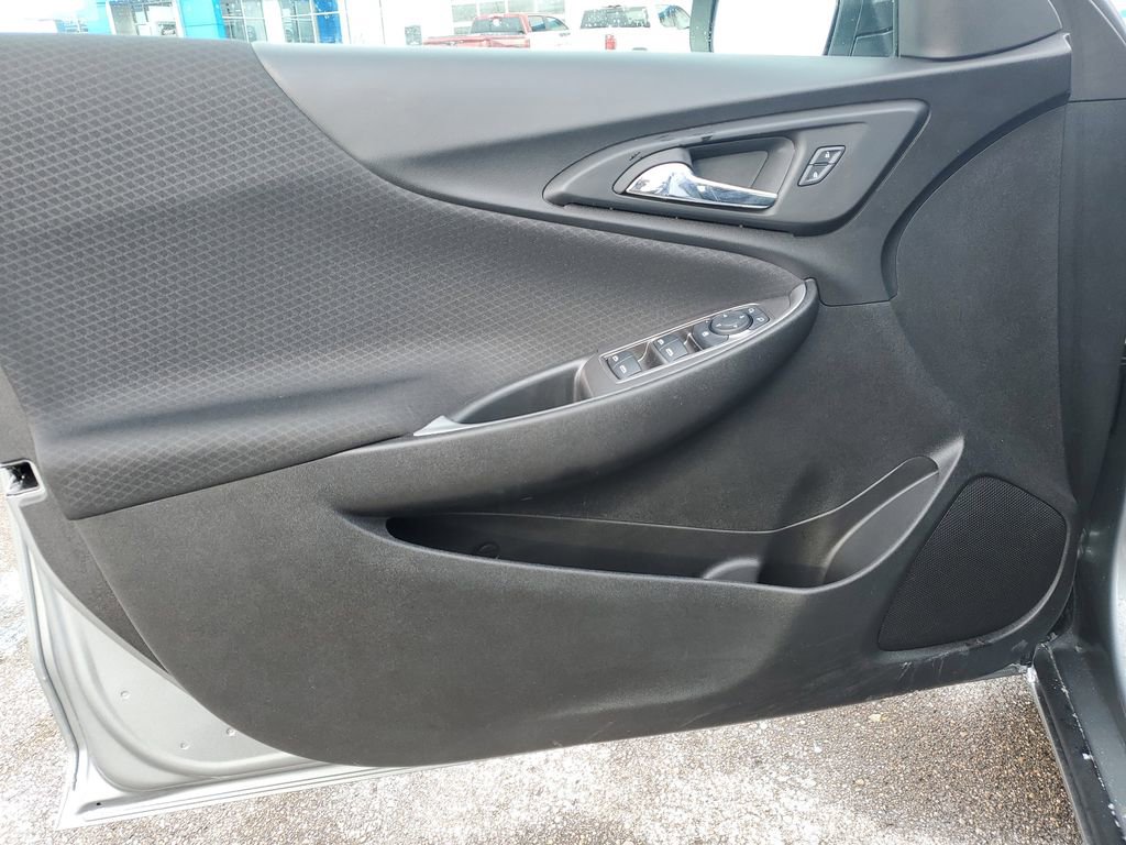 Used 2024 Chevrolet Malibu LT w/ Sport Edition image 23