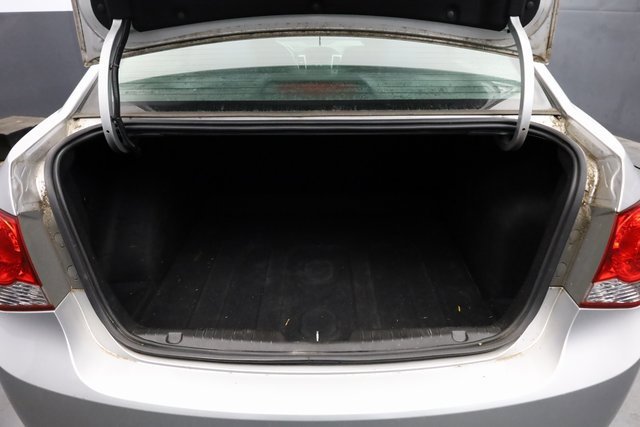 Used 2016 Chevrolet Cruze LS image 23