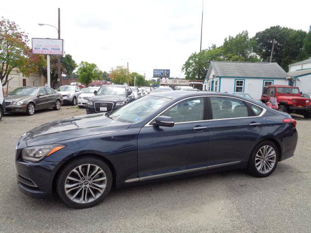 Used 2017 Genesis G80 3.8 RWD image 3