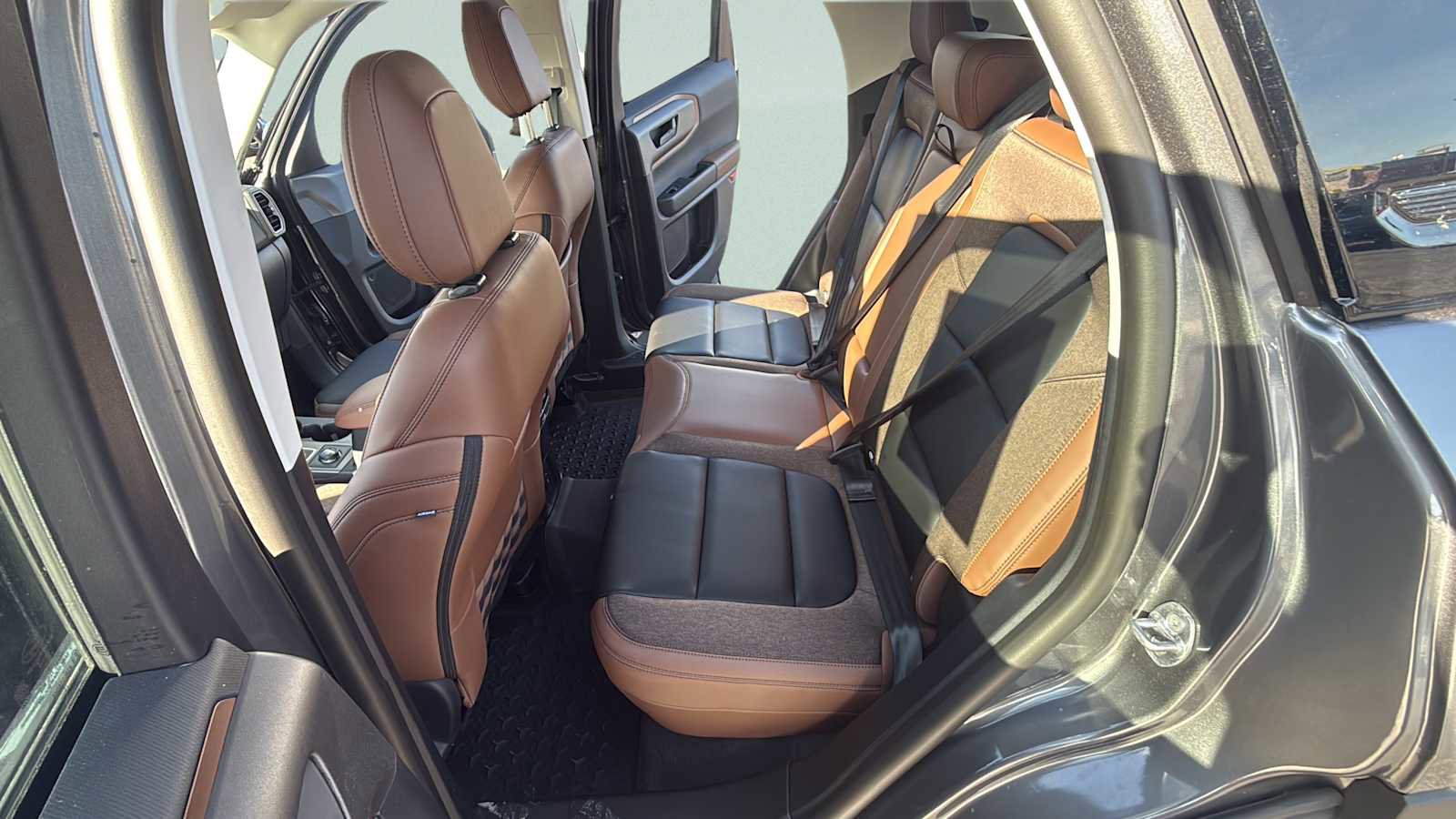 Used 2025 Ford Bronco Sport Outer Banks image 35