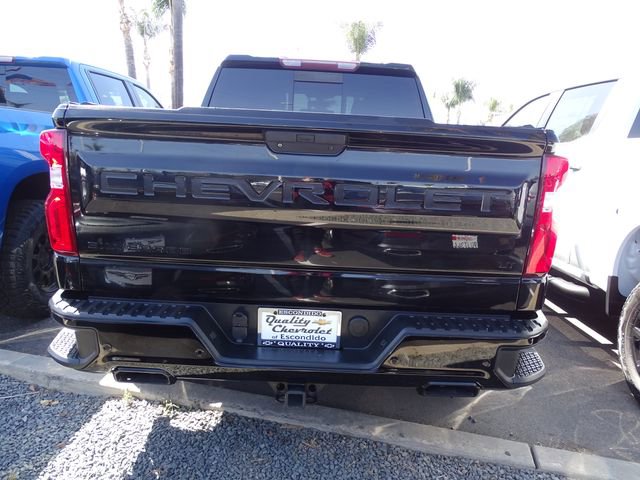 Used 2021 Chevrolet Silverado 1500 LT Trail Boss w/ Convenience Package II AWD/4WD image 3