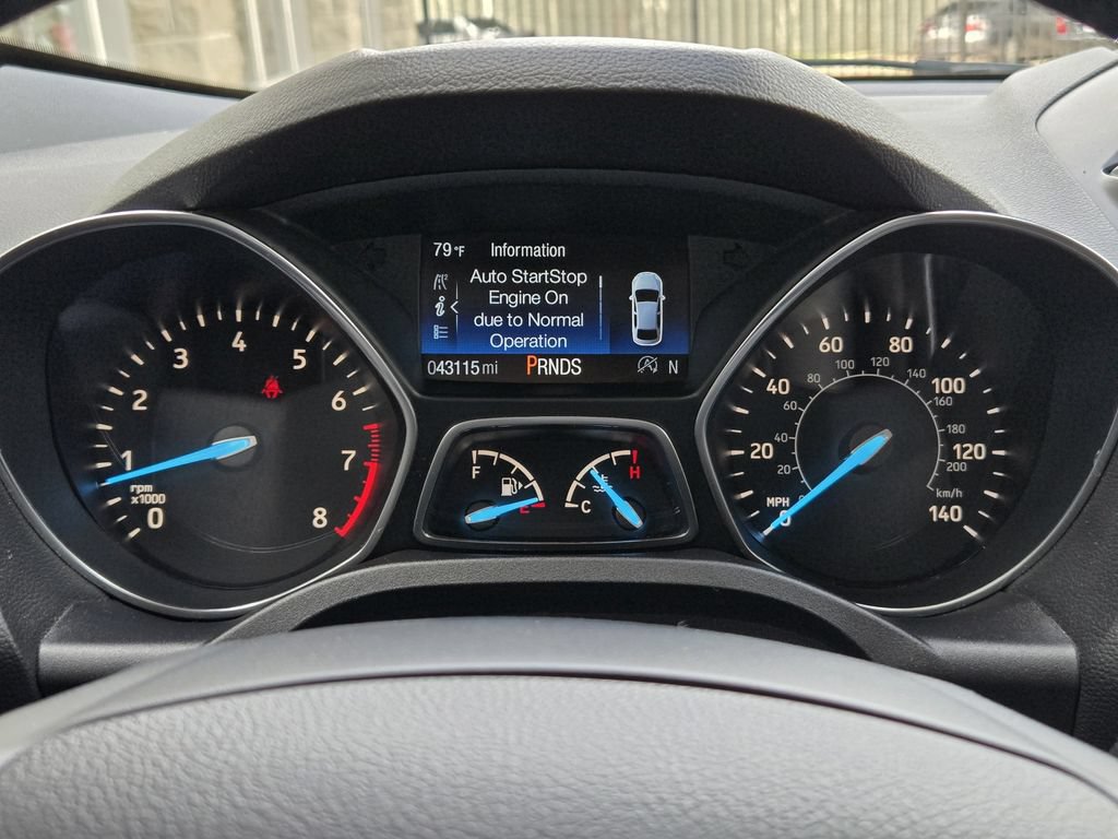 Used 2019 Ford Escape Titanium w/ U9j03 - Titanium Tow Package AWD/4WD image 12
