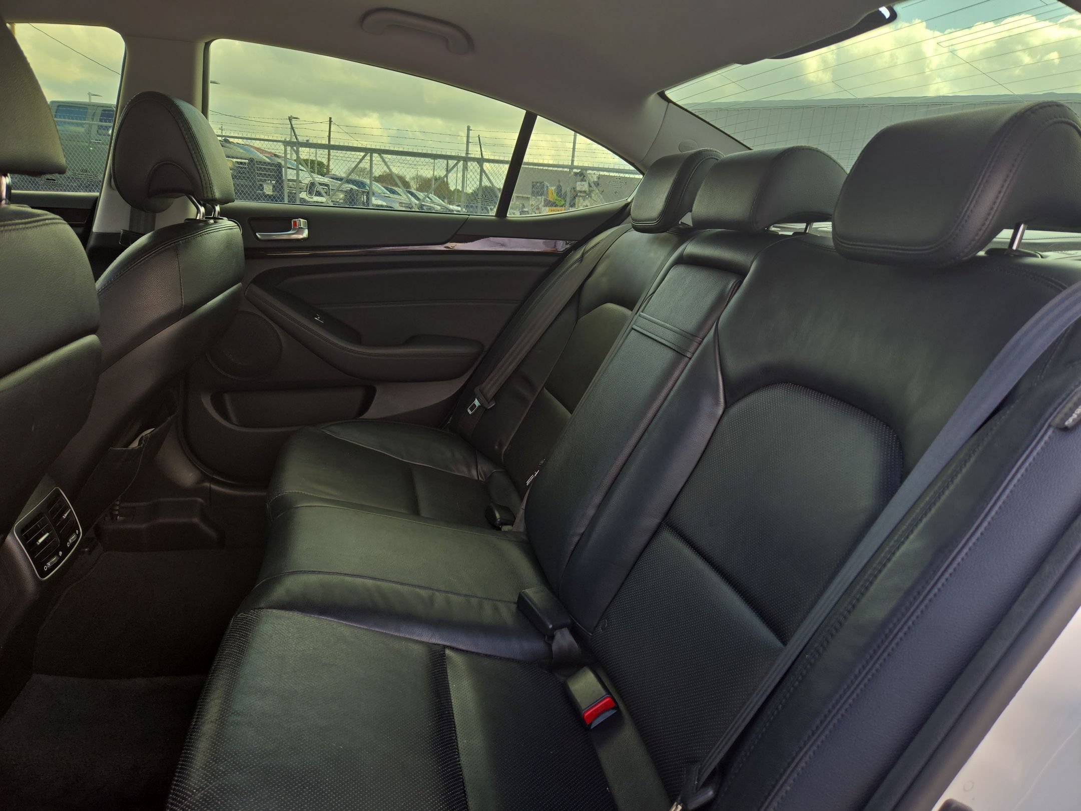 Used 2014 Kia Cadenza Premium FWD image 13
