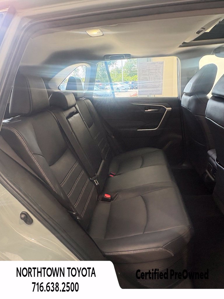 Used 2023 Toyota RAV4 XLE Premium AWD/4WD image 22