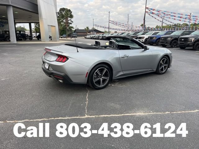 Used 2024 Ford Mustang Premium image 3