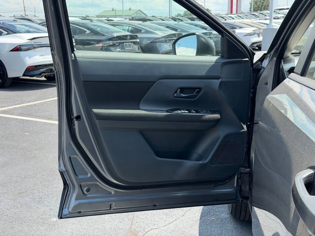 New 2026 Nissan Kicks S FWD image 12