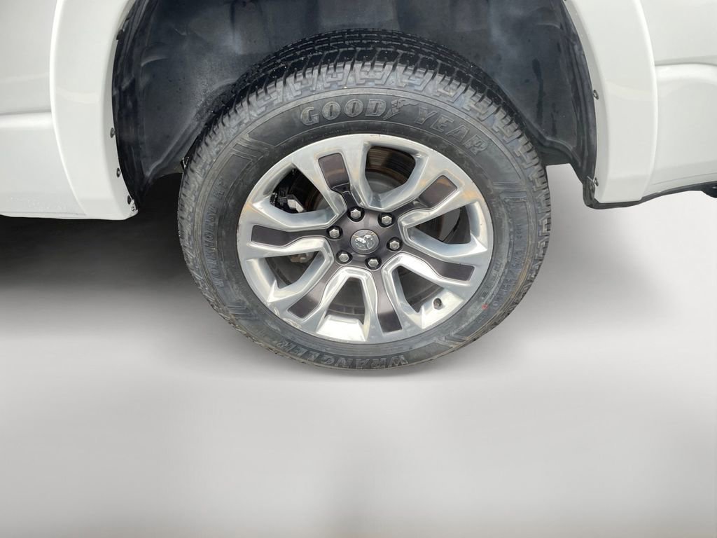 Used 2023 RAM 1500 Limited AWD/4WD image 10